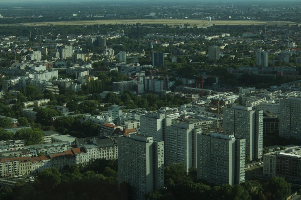 Vedere- Berlino- dalla -Torre - della - Televisione Vedere- Berlino- dalla -Torre - della - Televisione
