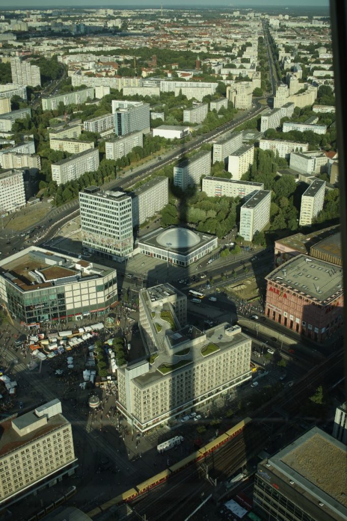 Vedere- Berlino- dalla -Torre - della - Televisione Vedere- Berlino- dalla -Torre - della - Televisione