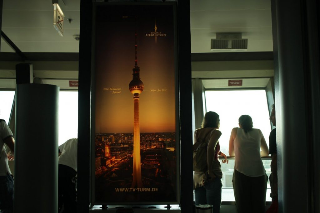 Vedere- Berlino- dalla -Torre - della - Televisione Vedere- Berlino- dalla -Torre - della - Televisione