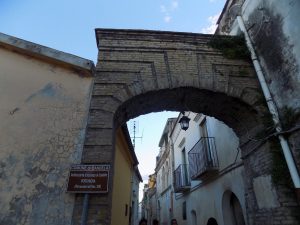 Press-tour-Monti_Dauni-Candela