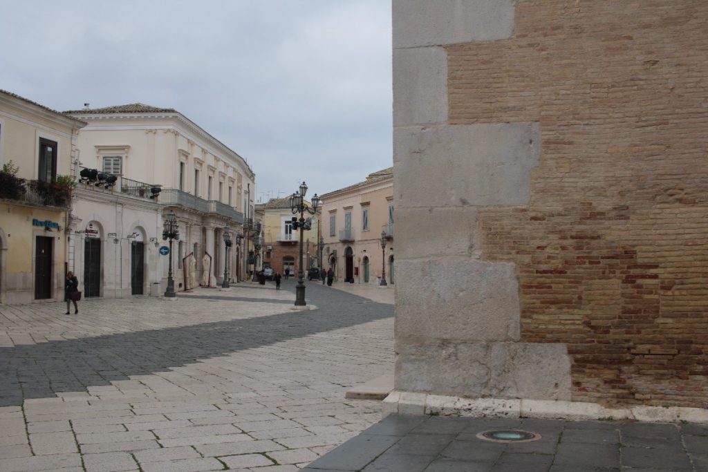 Press - tour - Theke - la - Daunia - Lucera